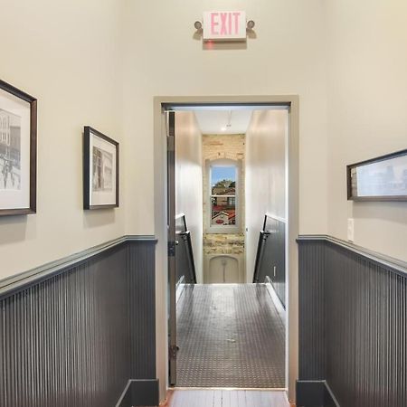 Golden Lofts Unit 1 Downtown Traverse City 1Bd 1Ba ภายนอก รูปภาพ