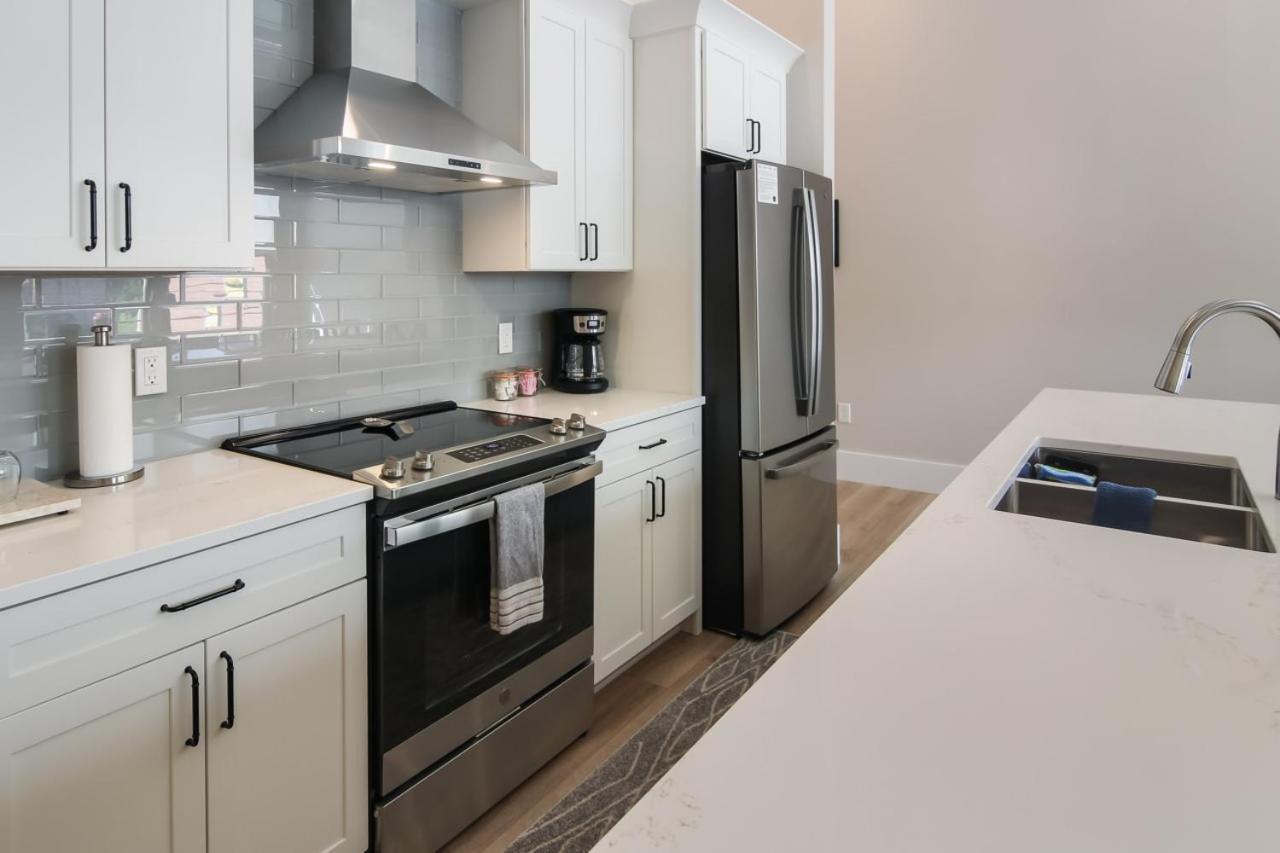 Golden Lofts Unit 1 Downtown Traverse City 1Bd 1Ba ภายนอก รูปภาพ