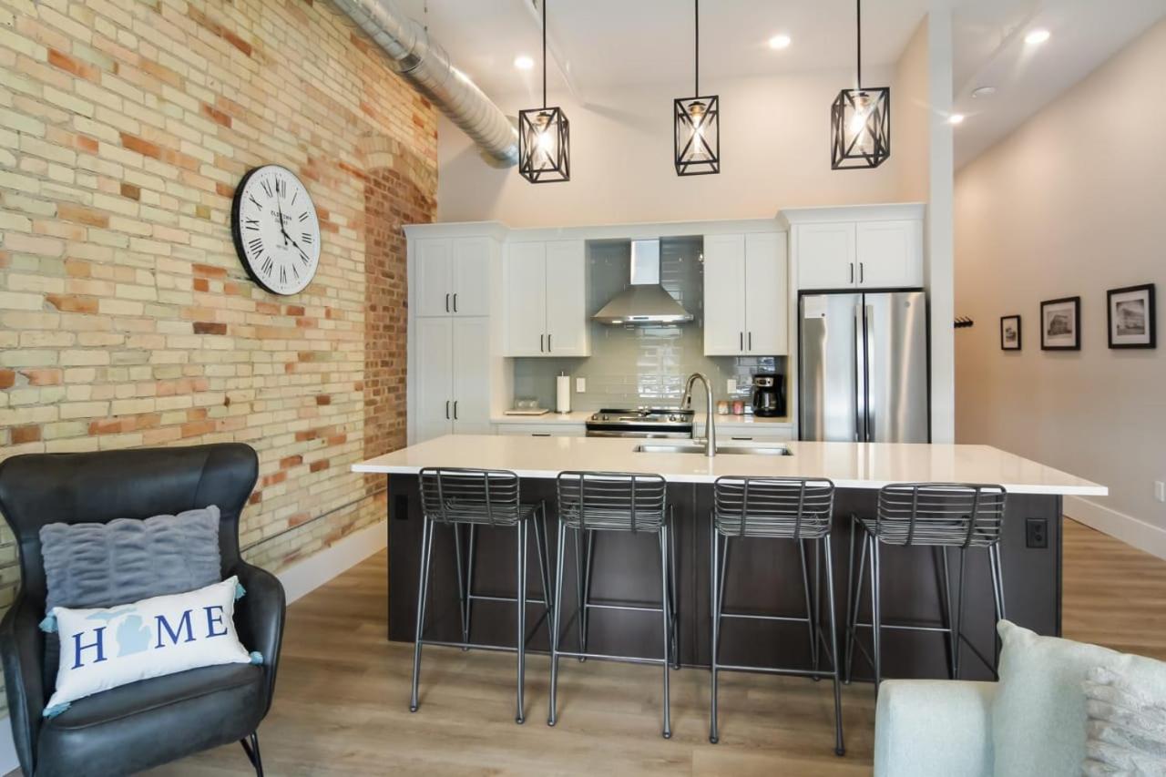 Golden Lofts Unit 1 Downtown Traverse City 1Bd 1Ba ภายนอก รูปภาพ